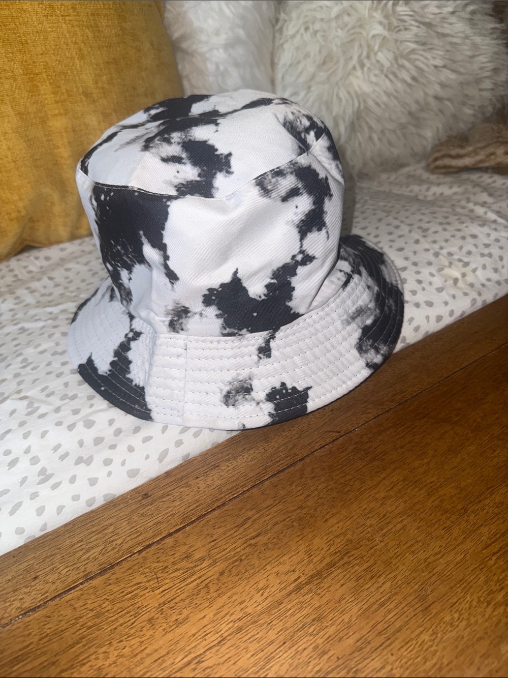 Kids Black & White Tie-Dye Bucket Hat